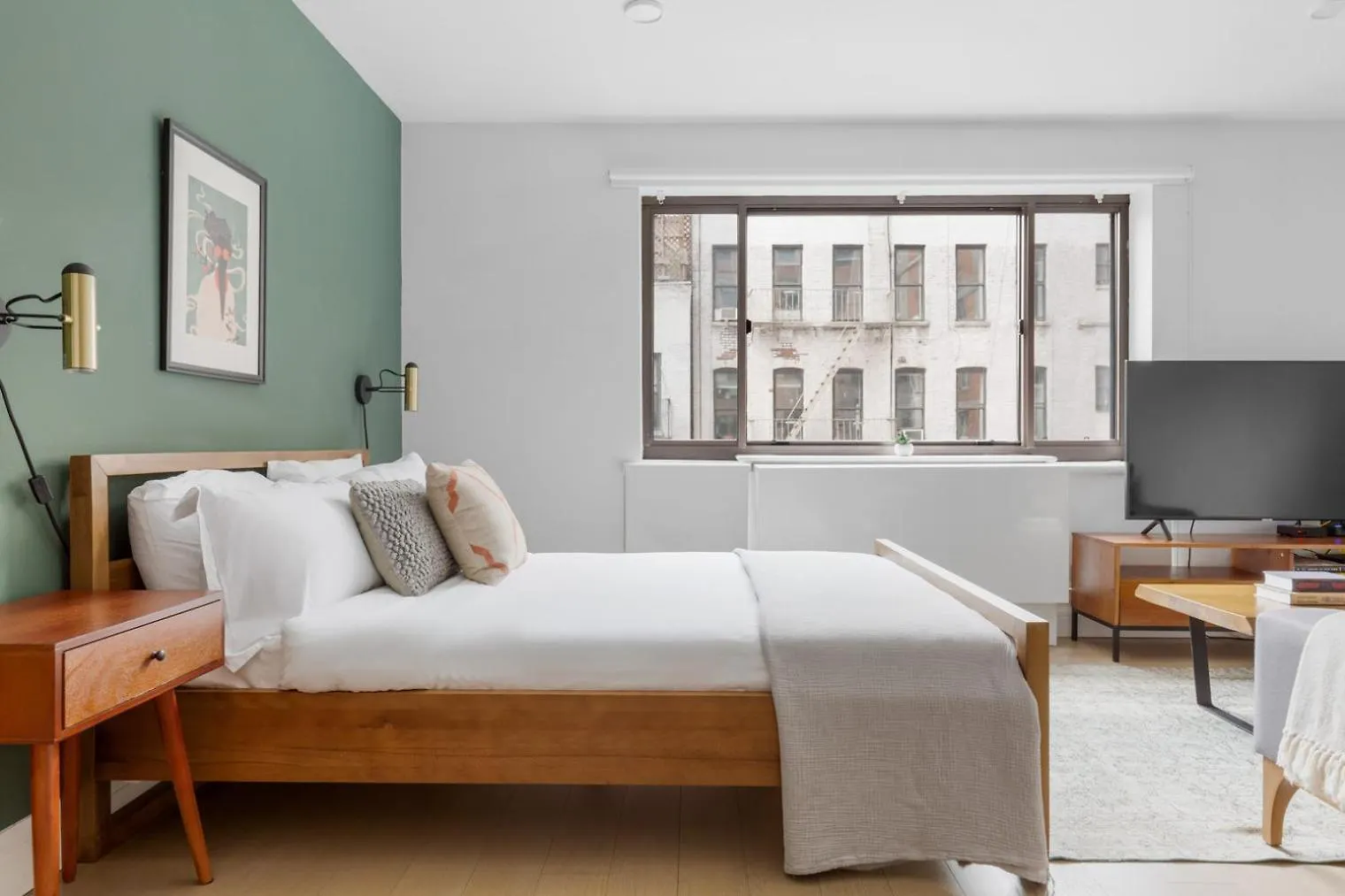 Sparkling Midtown Studio W Gym Nr Times Sq Nyc-228 location